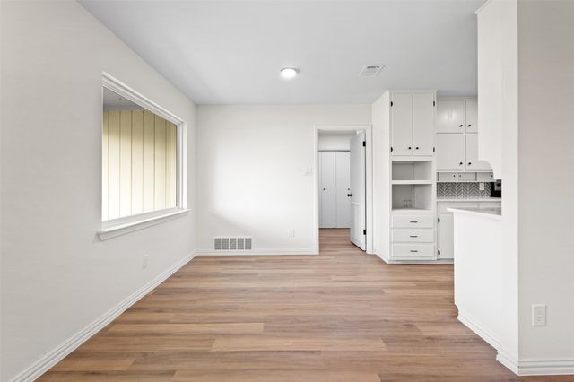 1905 Cimarron Trail, Hurst, TX 76054