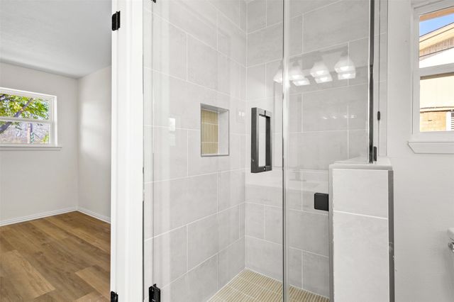 1905 Cimarron Trail, Hurst, TX 76054