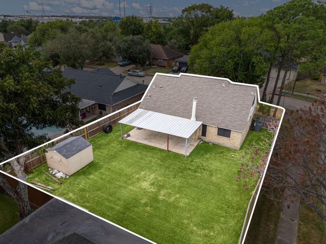 3703 Clover Meadows Street, Pasadena, TX 77505