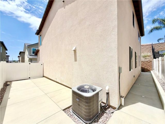 31404 Lolite Drive, Winchester, CA 92596