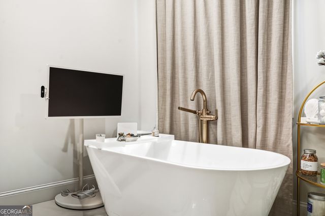 2143 Old Dallas Road SW, Marietta, GA 30064