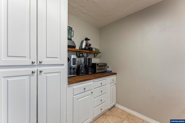 10473 Mill Creek Rd SE, Aumsville, OR 97325