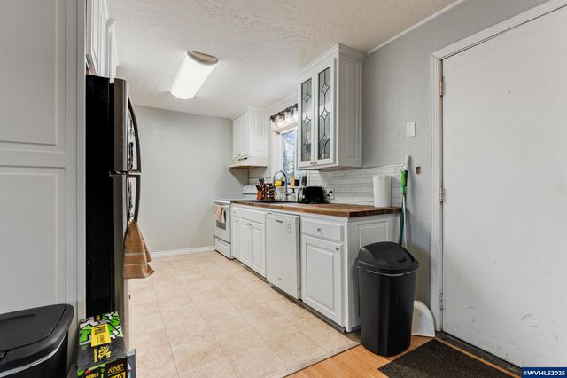 10473 Mill Creek Rd SE, Aumsville, OR 97325