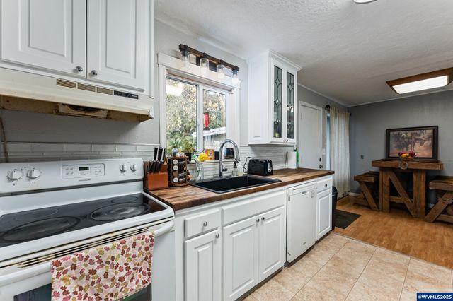 10473 Mill Creek Rd SE, Aumsville, OR 97325