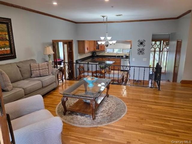 35 W Allison, Pearl River, NY 10965
