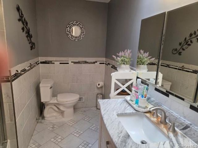35 W Allison, Pearl River, NY 10965