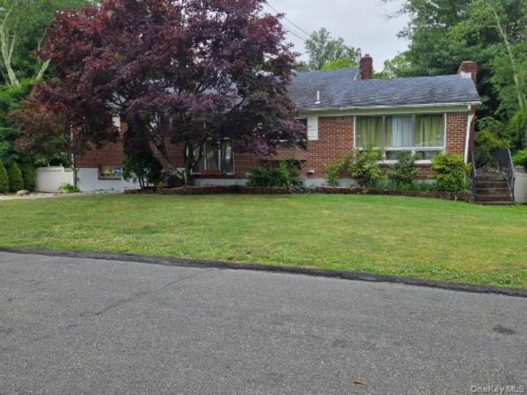 35 W Allison, Pearl River, NY 10965