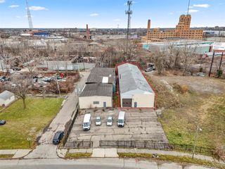 15331 Idaho Avenue, Detroit, MI 48238