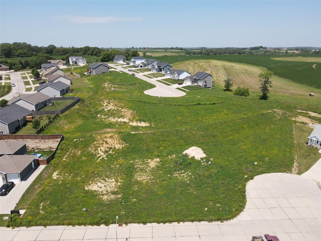 Lot 16 N N Court, Indianola, IA 50125