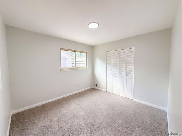 16108 Ziegler Street, Taylor, MI 48180