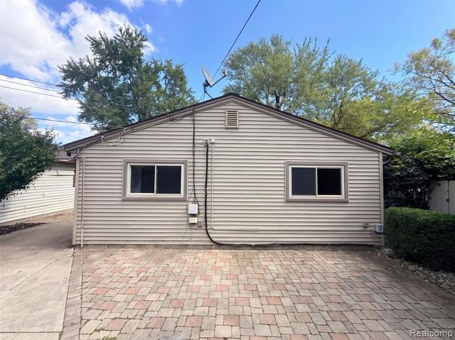 16108 Ziegler Street, Taylor, MI 48180