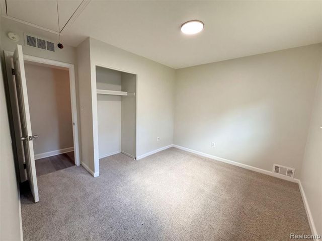 16108 Ziegler Street, Taylor, MI 48180
