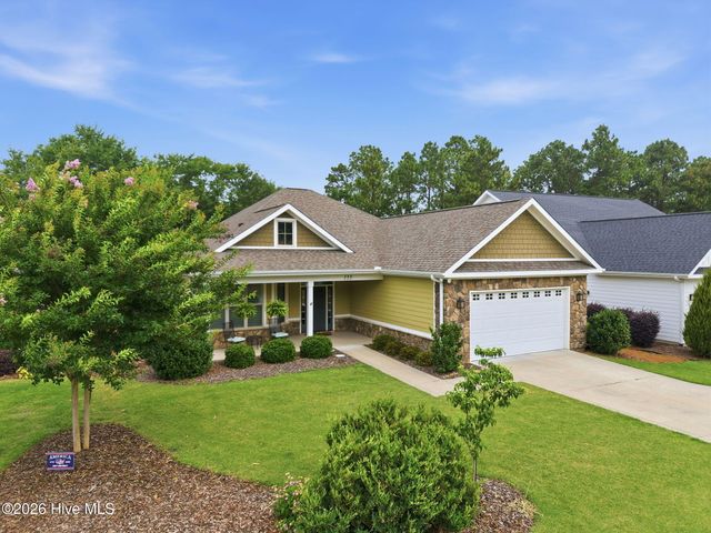 135 Heath Court, West End, NC 27376