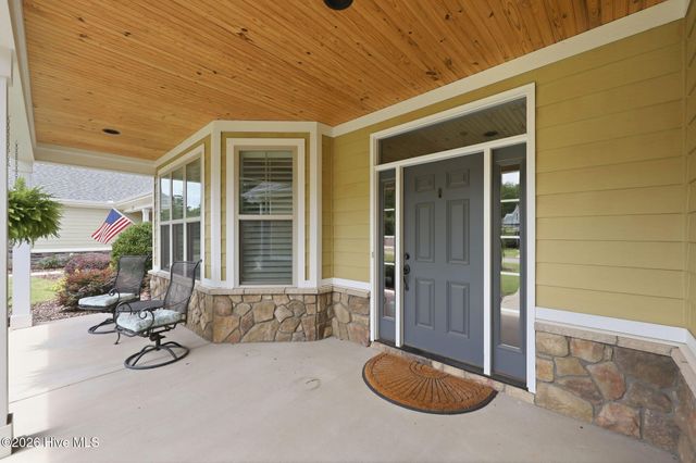 135 Heath Court, West End, NC 27376