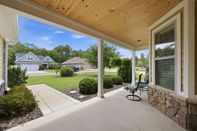 135 Heath Court, West End, NC 27376