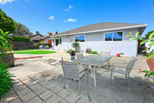 5332 Selma Ave, Fremont, CA 94536