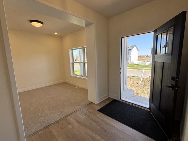 2026 Tamarack Road, Carver, MN 55315