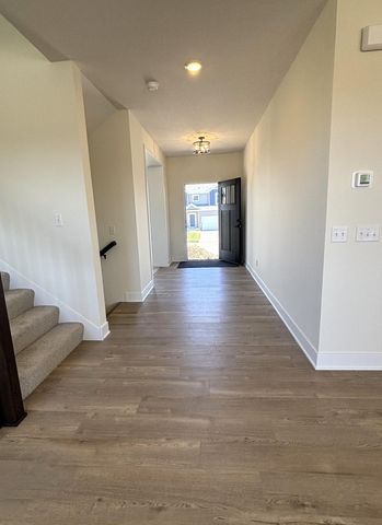 2026 Tamarack Road, Carver, MN 55315