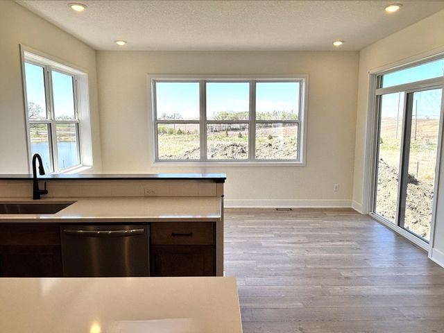 2026 Tamarack Road, Carver, MN 55315