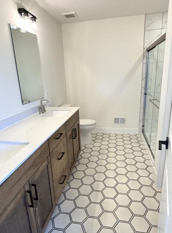 2026 Tamarack Road, Carver, MN 55315