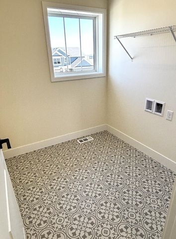 2026 Tamarack Road, Carver, MN 55315