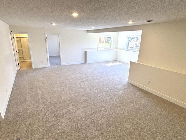 2026 Tamarack Road, Carver, MN 55315