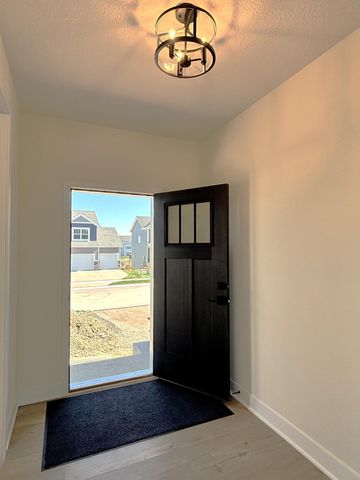 2026 Tamarack Road, Carver, MN 55315