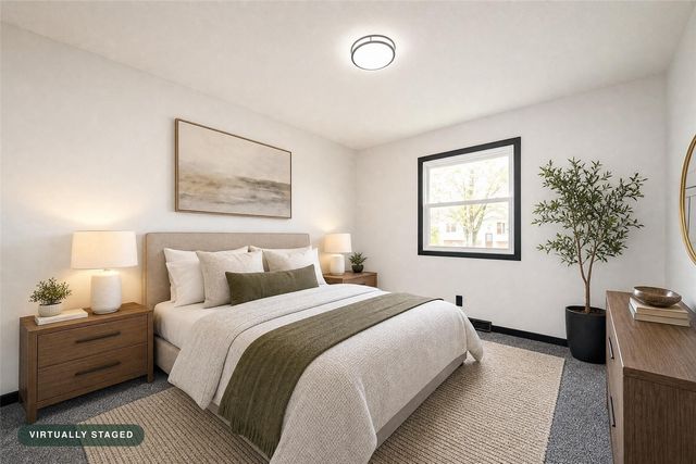 1625 South View Drive NW, Cedar Rapids, IA 52405