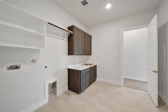 4515 Magnolia Bend Drive, Rosharon, TX 77583