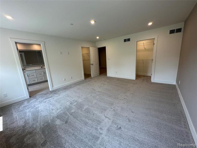 49495 Coldwater Ridge Drive, Northville, MI 48168