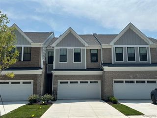 49495 Coldwater Ridge Drive, Northville, MI 48168