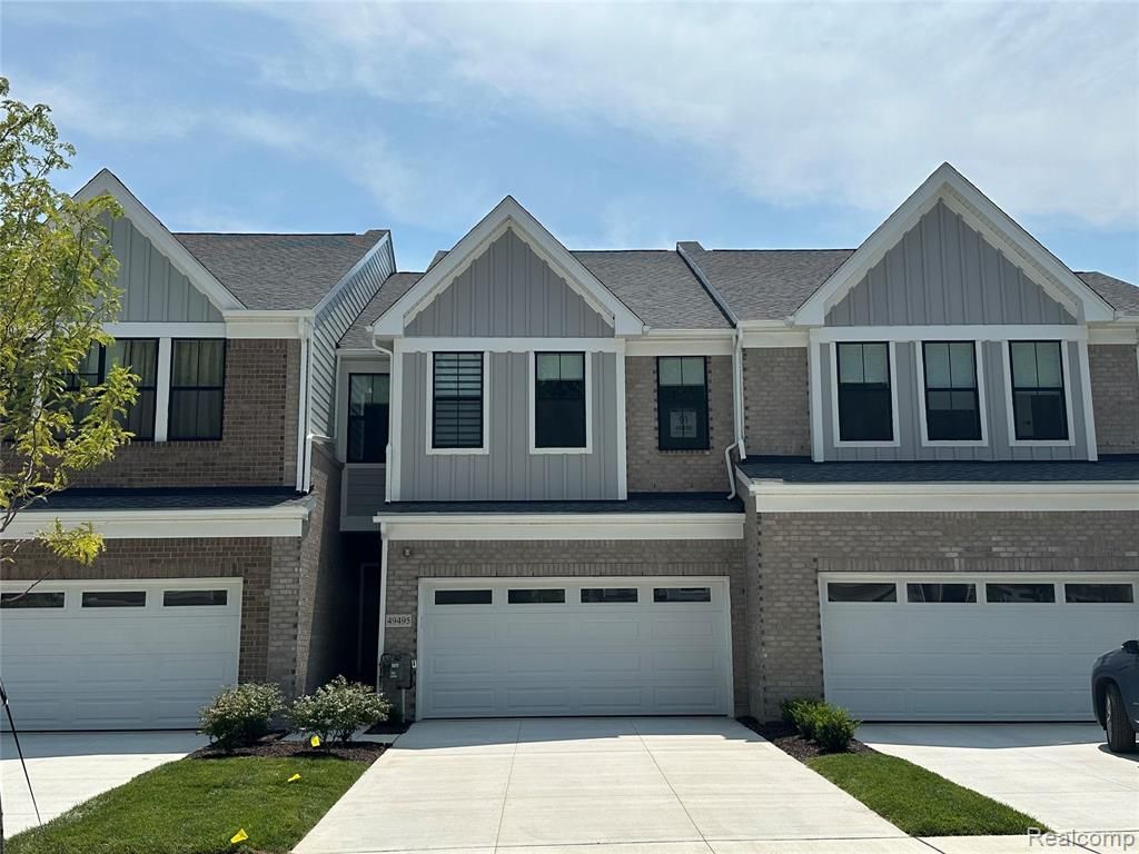 49495 Coldwater Ridge Drive, Northville, MI 48168