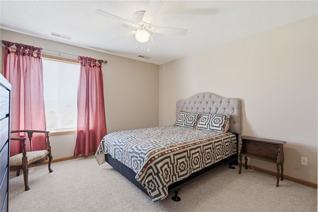 4963 Foxtail Court, Marion, IA 52302
