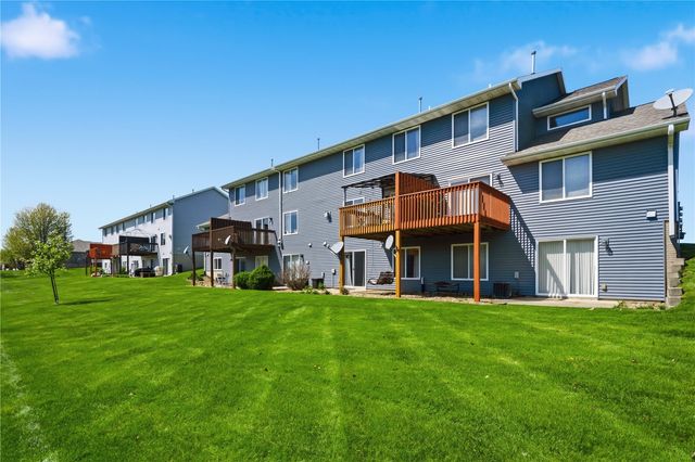 4963 Foxtail Court, Marion, IA 52302