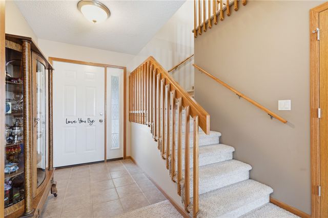 4963 Foxtail Court, Marion, IA 52302