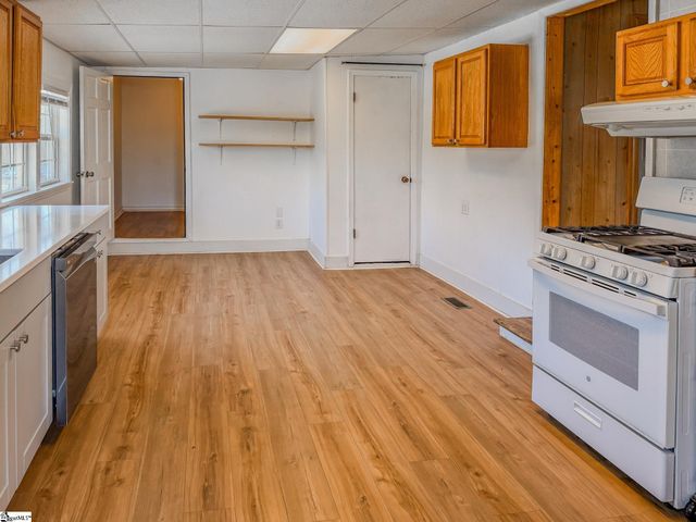 80 Randall Drive, Taylors, SC 29687