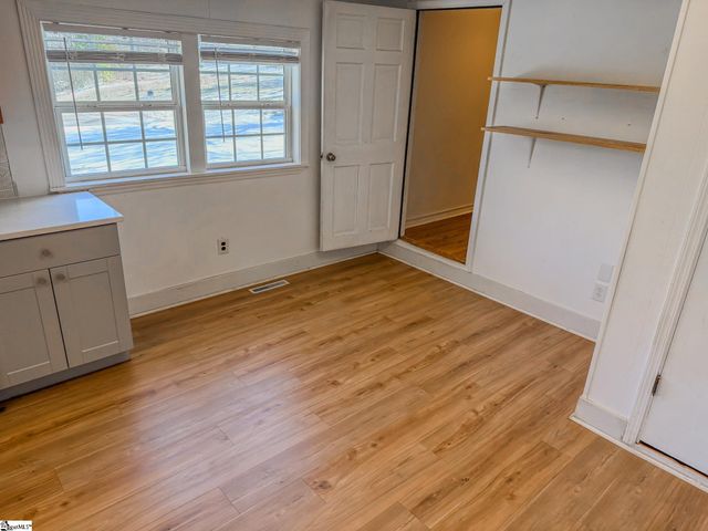 80 Randall Drive, Taylors, SC 29687