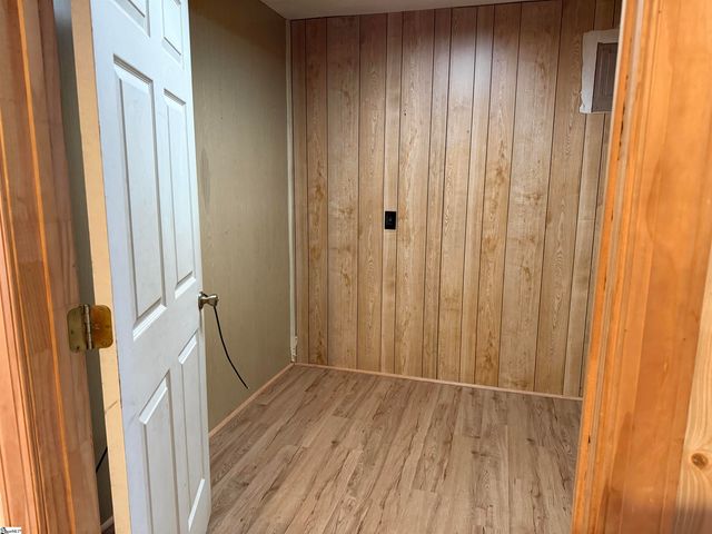 80 Randall Drive, Taylors, SC 29687