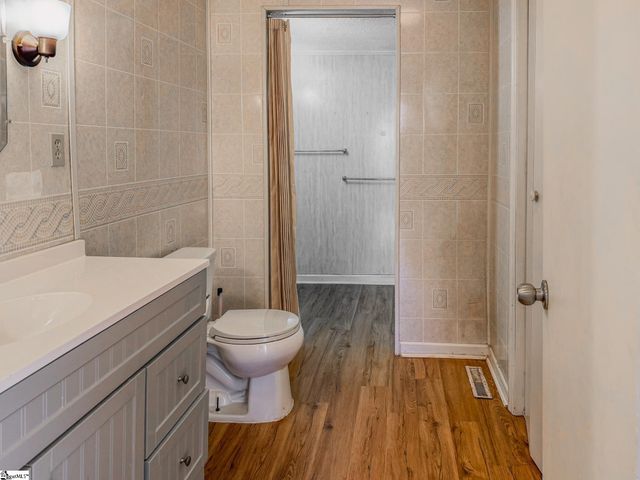 80 Randall Drive, Taylors, SC 29687