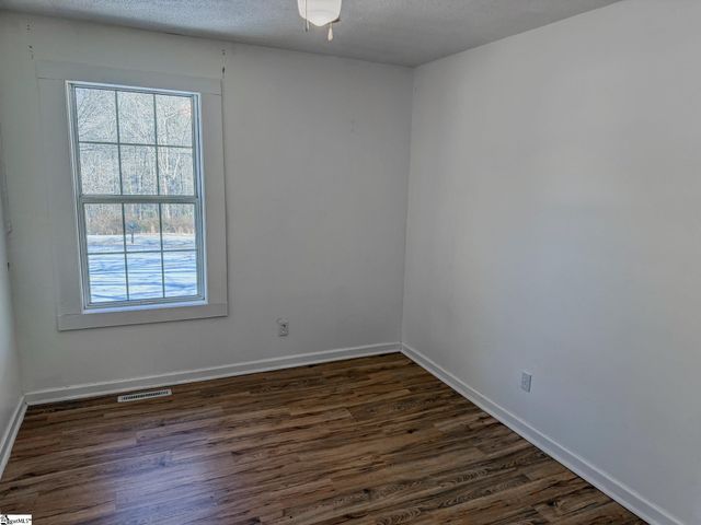 80 Randall Drive, Taylors, SC 29687