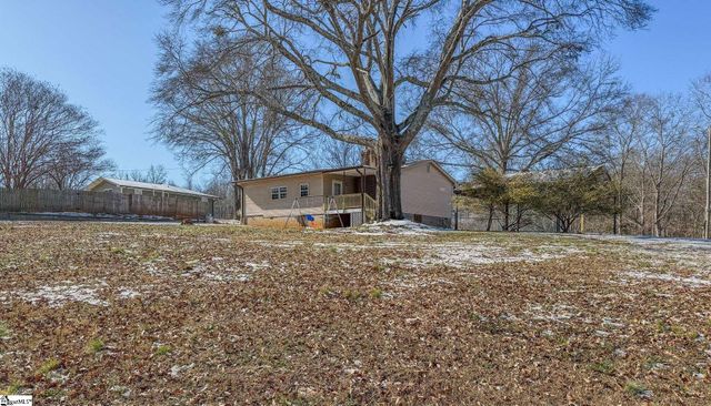 80 Randall Drive, Taylors, SC 29687