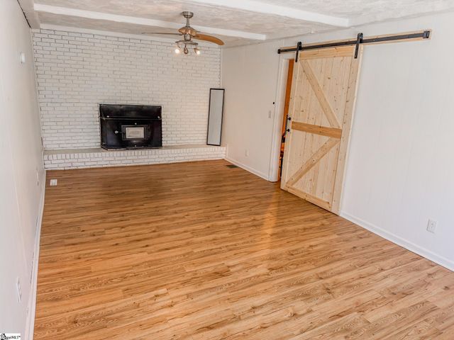 80 Randall Drive, Taylors, SC 29687