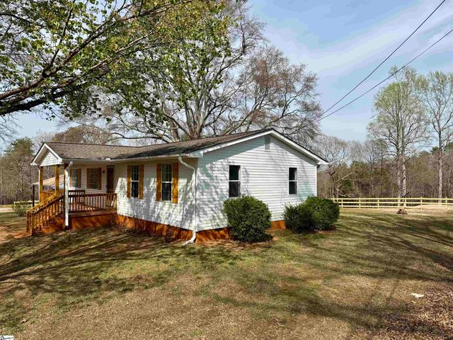 80 Randall Drive, Taylors, SC 29687