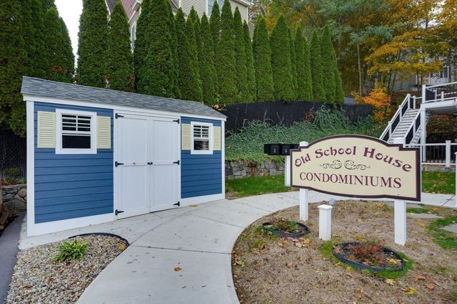 17 School C, Hudson, MA 01749