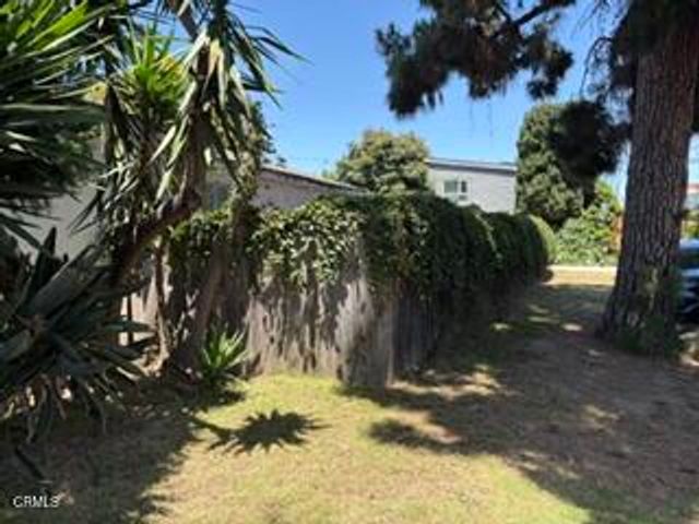 1946 Granville Avenue, Los Angeles, CA 90025