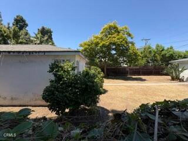 1946 Granville Avenue, Los Angeles, CA 90025
