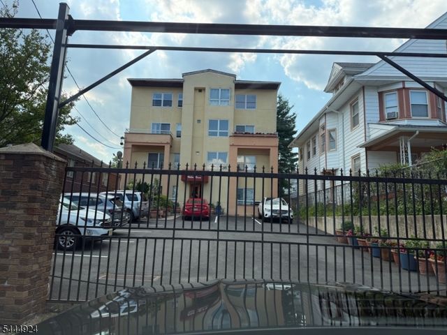 468 Mount Prospect Ave 4, Newark City, NJ 07104