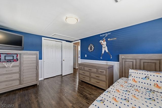4 Dunlap Dr, Sayreville Boro, NJ 08859