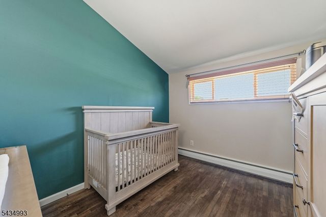 4 Dunlap Dr, Sayreville Boro, NJ 08859