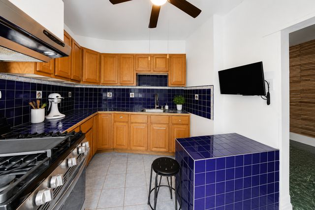 2835 S Millard Avenue, Chicago, IL 60623